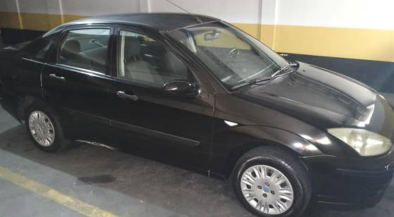FORD FOCUS 1.6 GL 8V GASOLINA 4P MANUAL FORD FOCUS 1.6 GL 8V GASOLINA 4P MANUAL